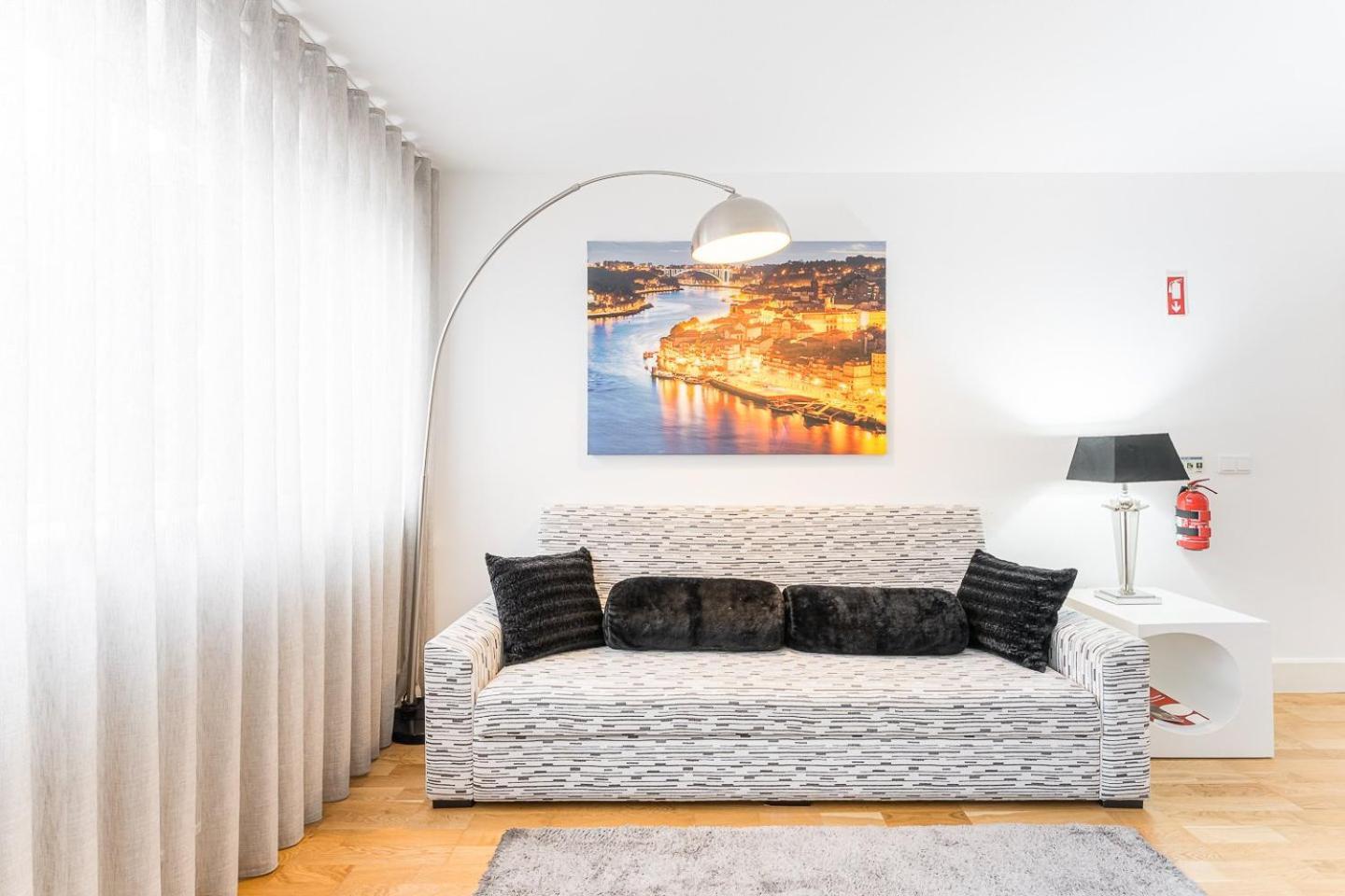 Guestready - Bright Home In The Heart Of Porto Buitenkant foto